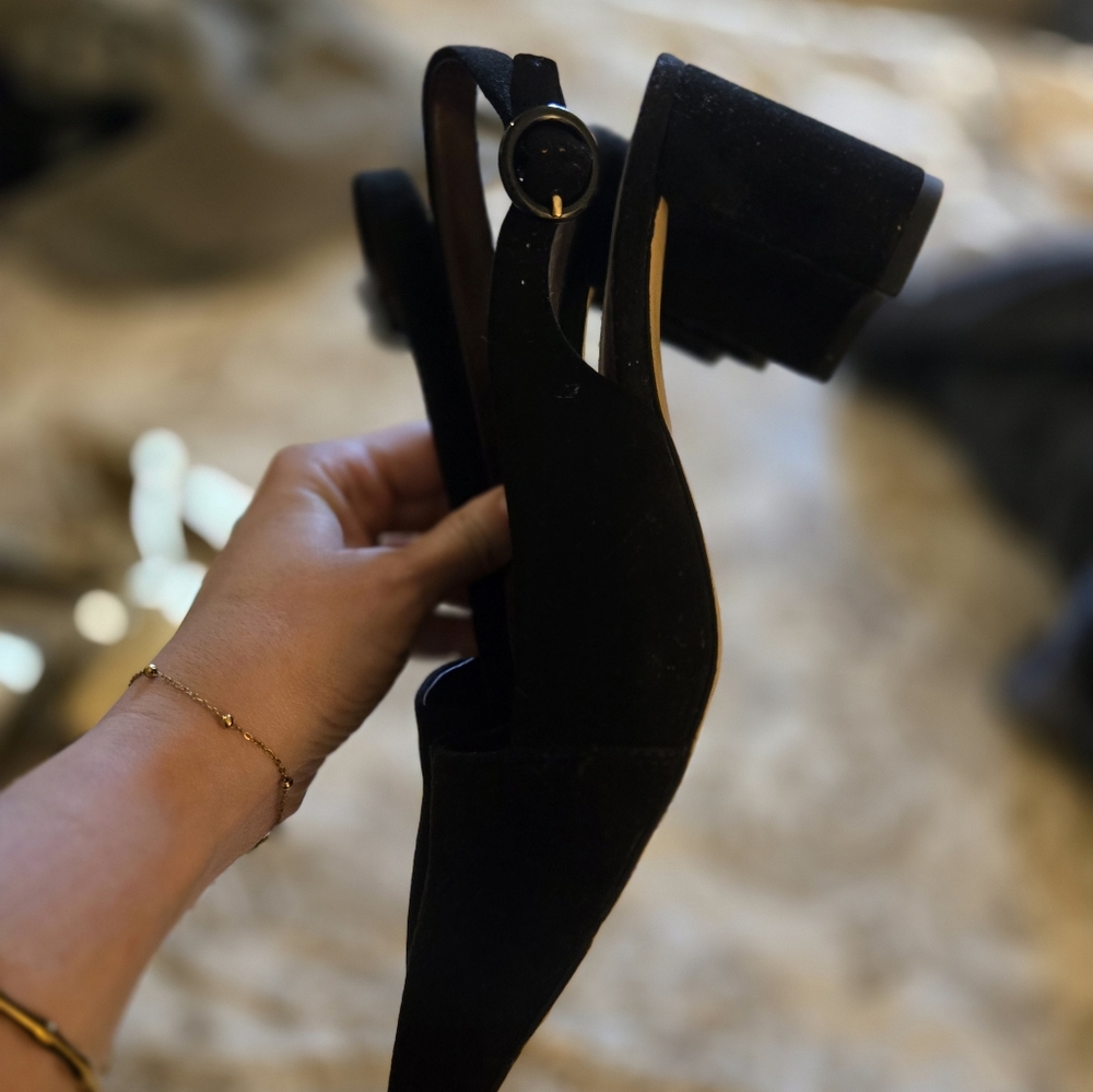 Franco Sarto suede sandals size 9.5